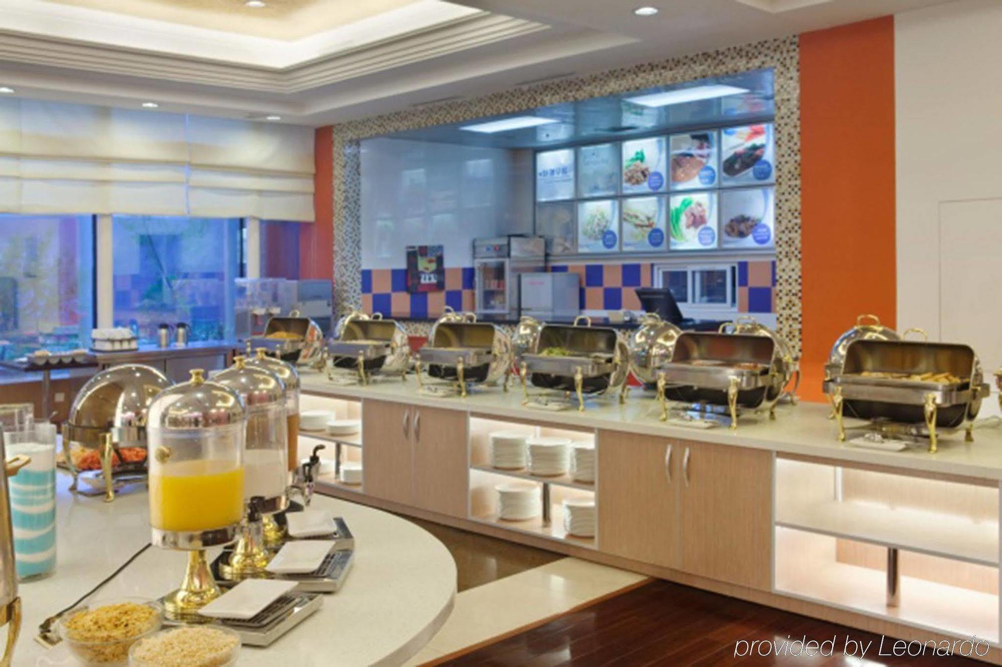 ฮอลิเดย์ อินน์ เอ็กซ์เพรส เหอเฟย์ เซาท์ ร้านอาหาร รูปภาพ